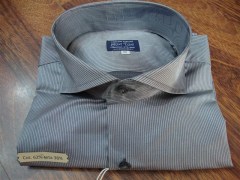 camicia cotone 62% seta 38% fondo grigio argento con riga grigio scuro 